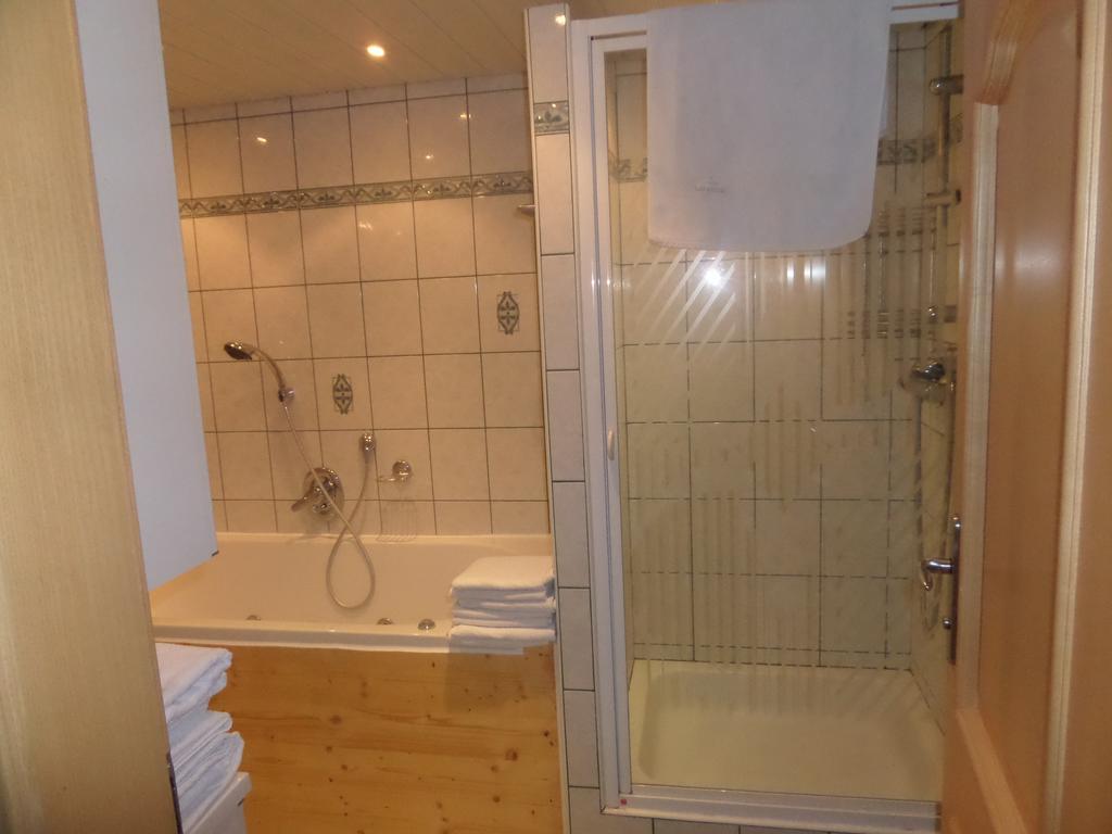 Haus Rottenstein Neukirchen  Pokoj fotografie
